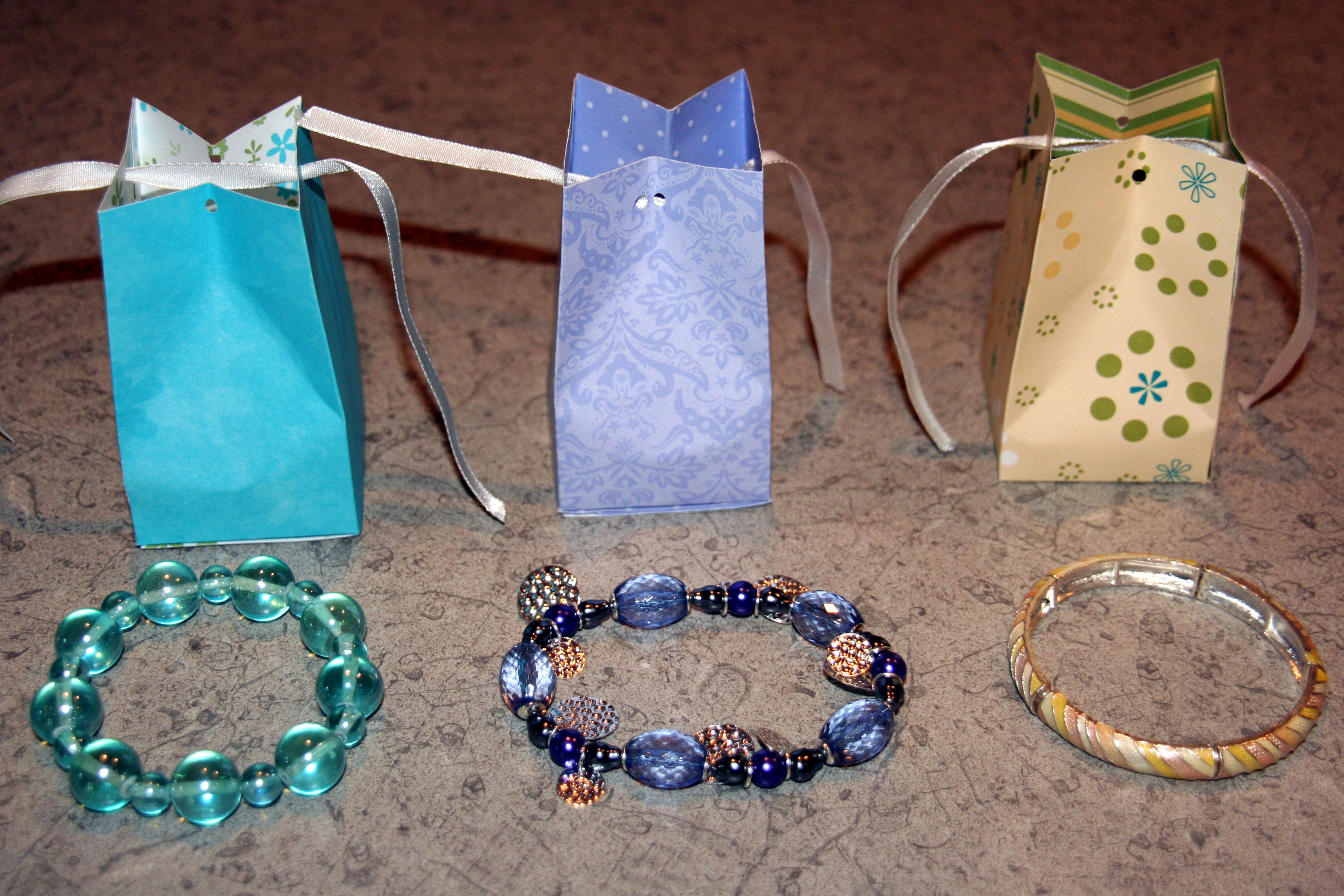 Pretty Things, Pretty Paper Pretty Things, Pretty Paper