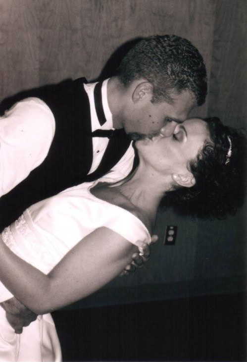 kissingsm1 Kissing