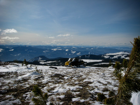 Sleds from afar Sleds from afar